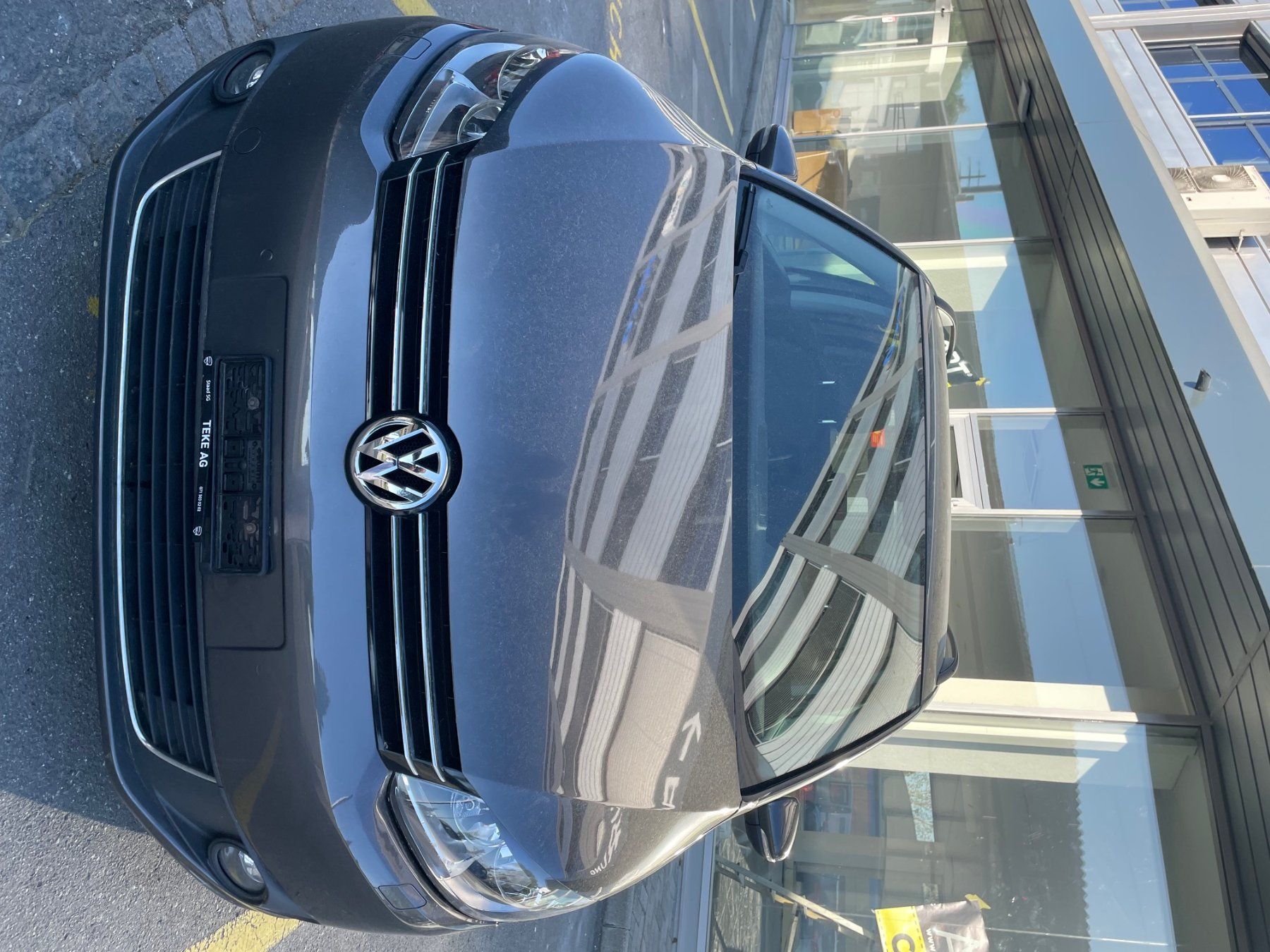 VW Automobili: VW TOURAN 1.4 TSI DSG 7 PLATZ – Usato da Staad SG venduto da Auto_Port 2