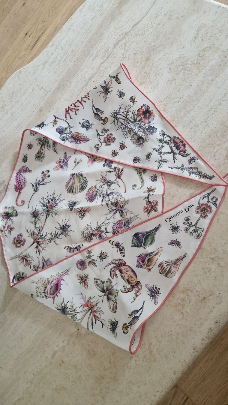 Dior Foulard & Sciarpe: foulard Dior – Nuovo (secondo la descrizione) da Collombey venduto da Preloveditems 3