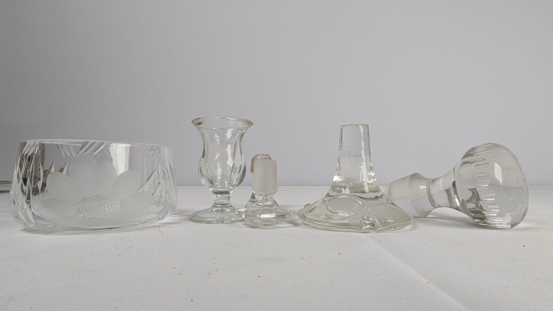 Gläser: Gläser und Glas Figuren – Gebraucht aus Wettingen von Wendemarket 1