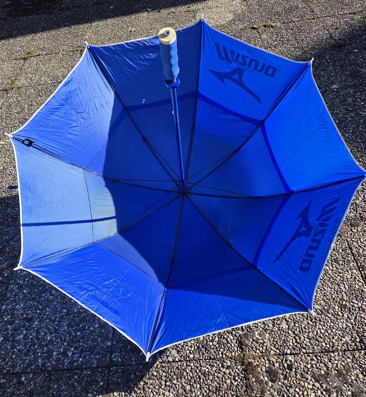 Ombrelli: Parapluie de golf Mizuno bleu – Usato da Botyre (Ayent) venduto da Viperine 1