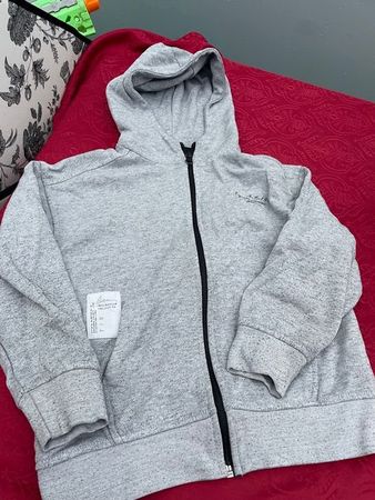 Junge Sweatjacke grau Zara 120