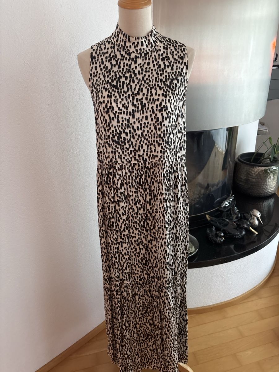 Taifun Robes: Maxikleid Gr 36 von Taifun – Neuf (Voir description) à Embrach par Dmoney
