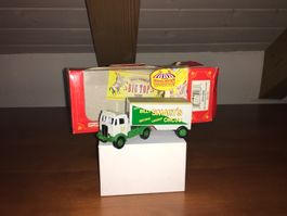 AEC Mammoth with Back Box Circus Collection Lledo Days Gone