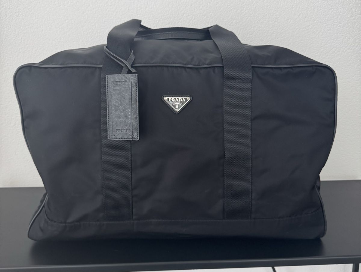 Prada Taschen: Prada travel bag, like new – Neu (gemäss Beschreibung) aus Dübendorf von fra_h2bp