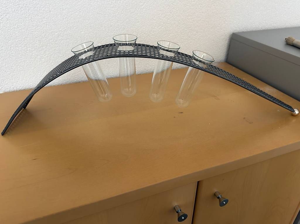 Vasi & Recipienti: dekorative, spezielle Blumenvase – Usato da Rorschacherberg venduto da mondrian01 1