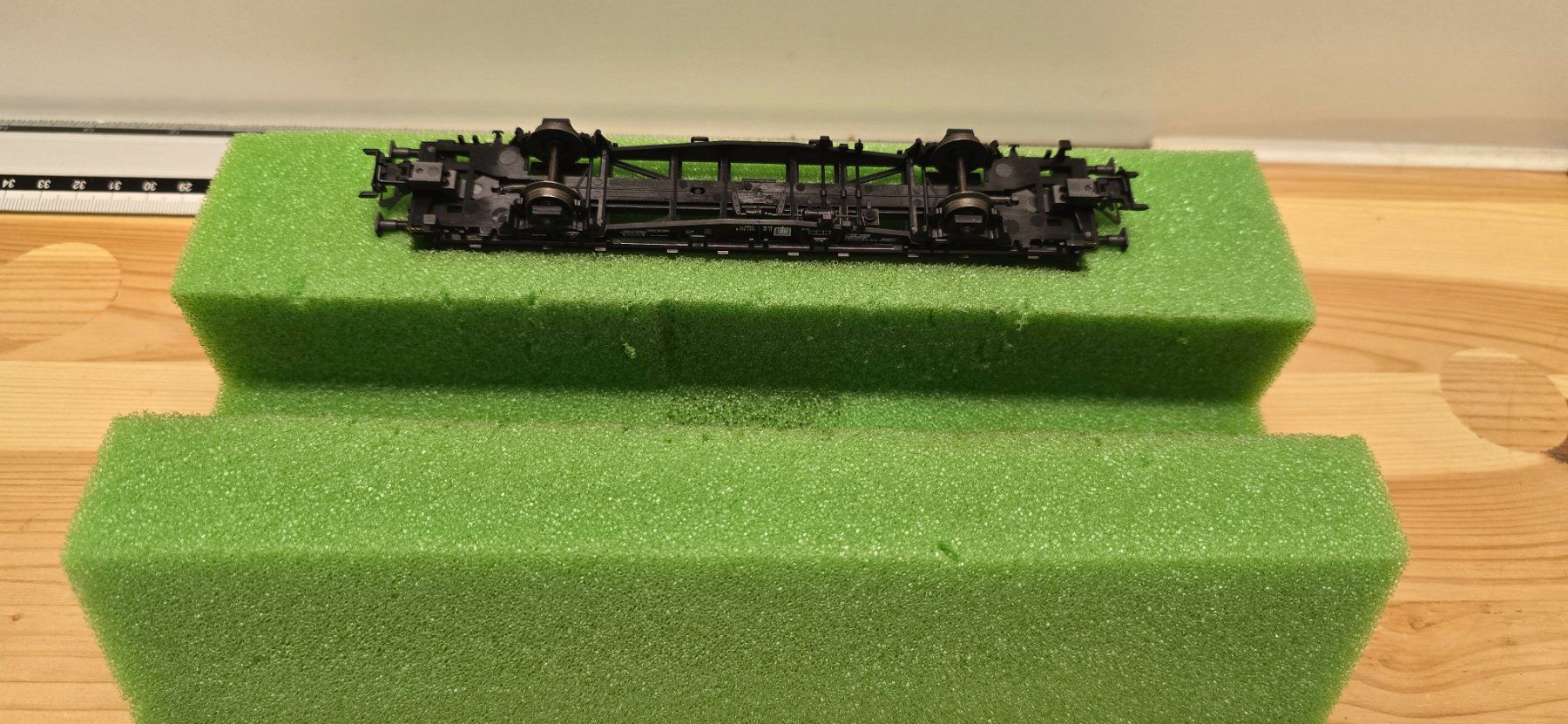 Märklin Modellini di ferrovie: Märklin 48533 Behältertragwagen der DB – Nuovo (secondo la descrizione) da Büsserach venduto da ModellbahnDepot 7