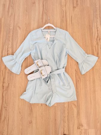 Damen Jumpsuit hellblau neuwertig + Schuhe 39