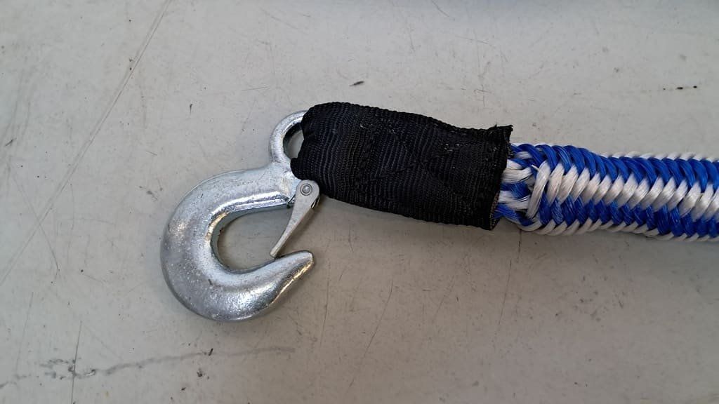 Abschleppseile: GAMAPARTS elastisches Abschleppseil (ZCH093110) – Gebraucht aus Alpnach-Dorf von Hess-Automobile 1