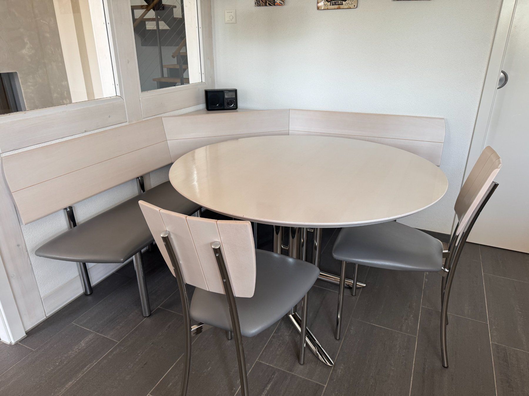 Tavoli: Eckbank mit Tisch – Usato da Jonschwil venduto da Denama0