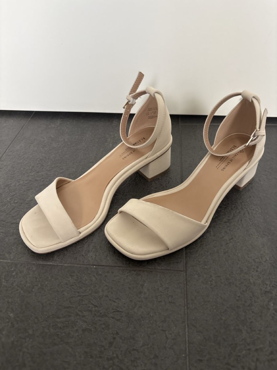 Scarpe da donna: Highheel Call It Spring Gr. 37 vegan – Usato da Sarnen venduto da leonie.vera
