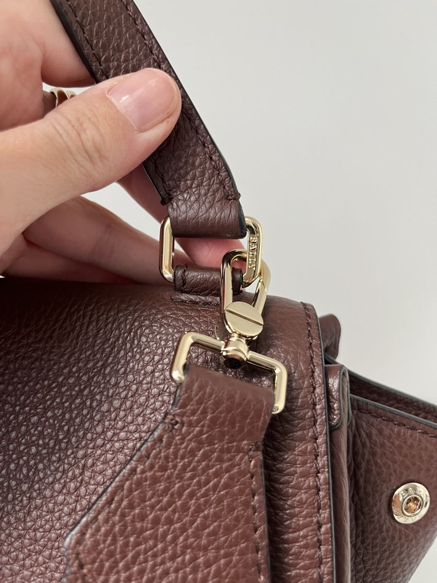 Bally Taschen für Damen: Bally Handtasche Leder bordeaux rot – Gebraucht aus Immensee von Mandy49 8