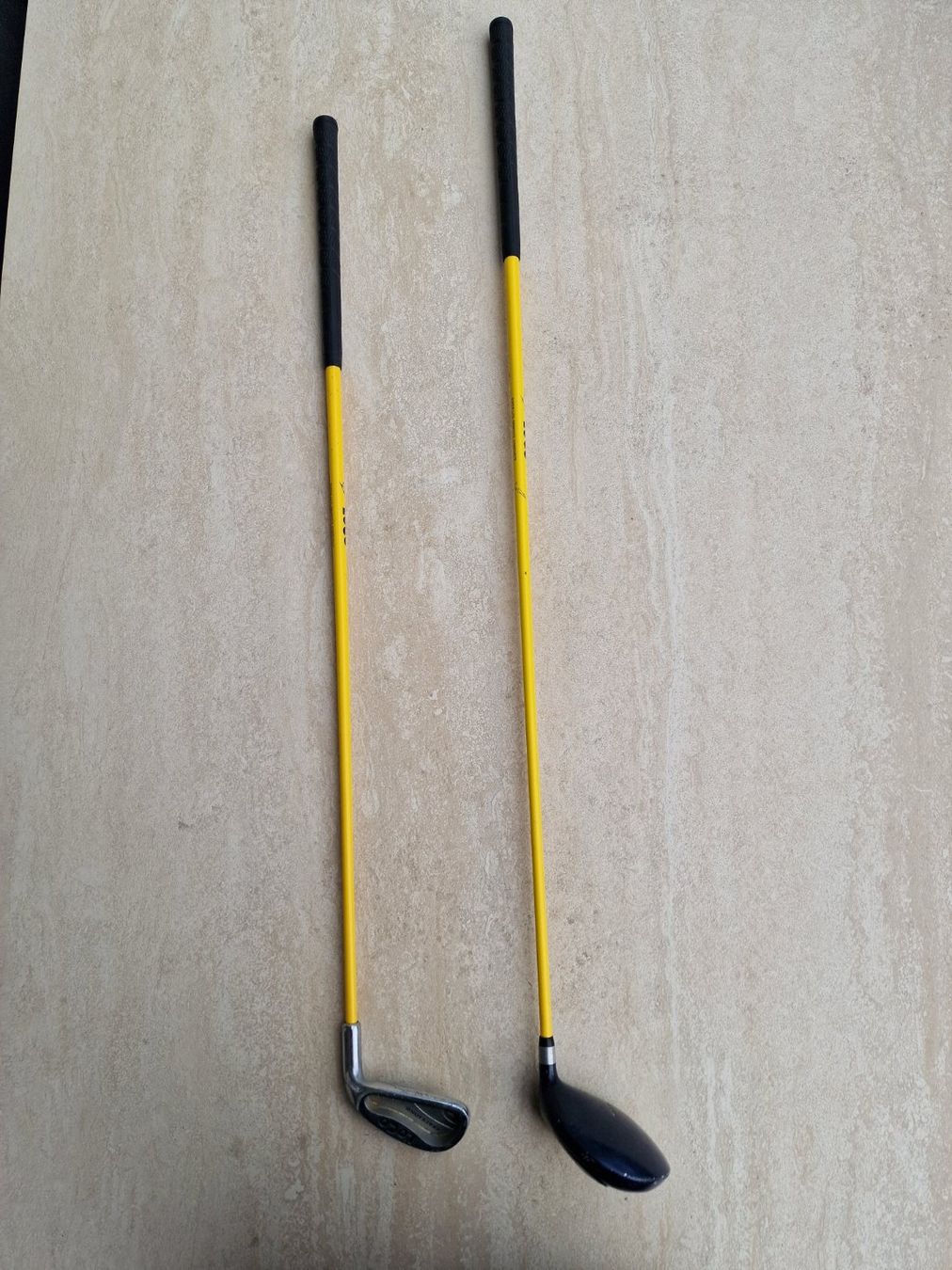 Dunlop Schläger & Sets: Zwei Golfschläger - Junior Driver und Eisen 7 - Dunlop – Gebraucht aus Kilchberg ZH von bluessolo 1