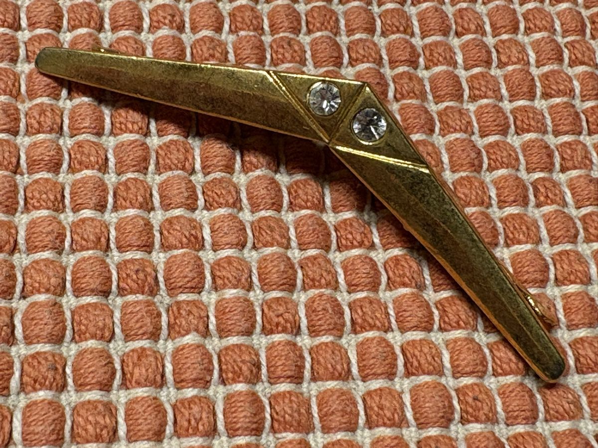 Placchette & Badge: Hemd Kragen Klammer Kragenklipp – Usato da Rümlang venduto da BoutiqueMonique16 1
