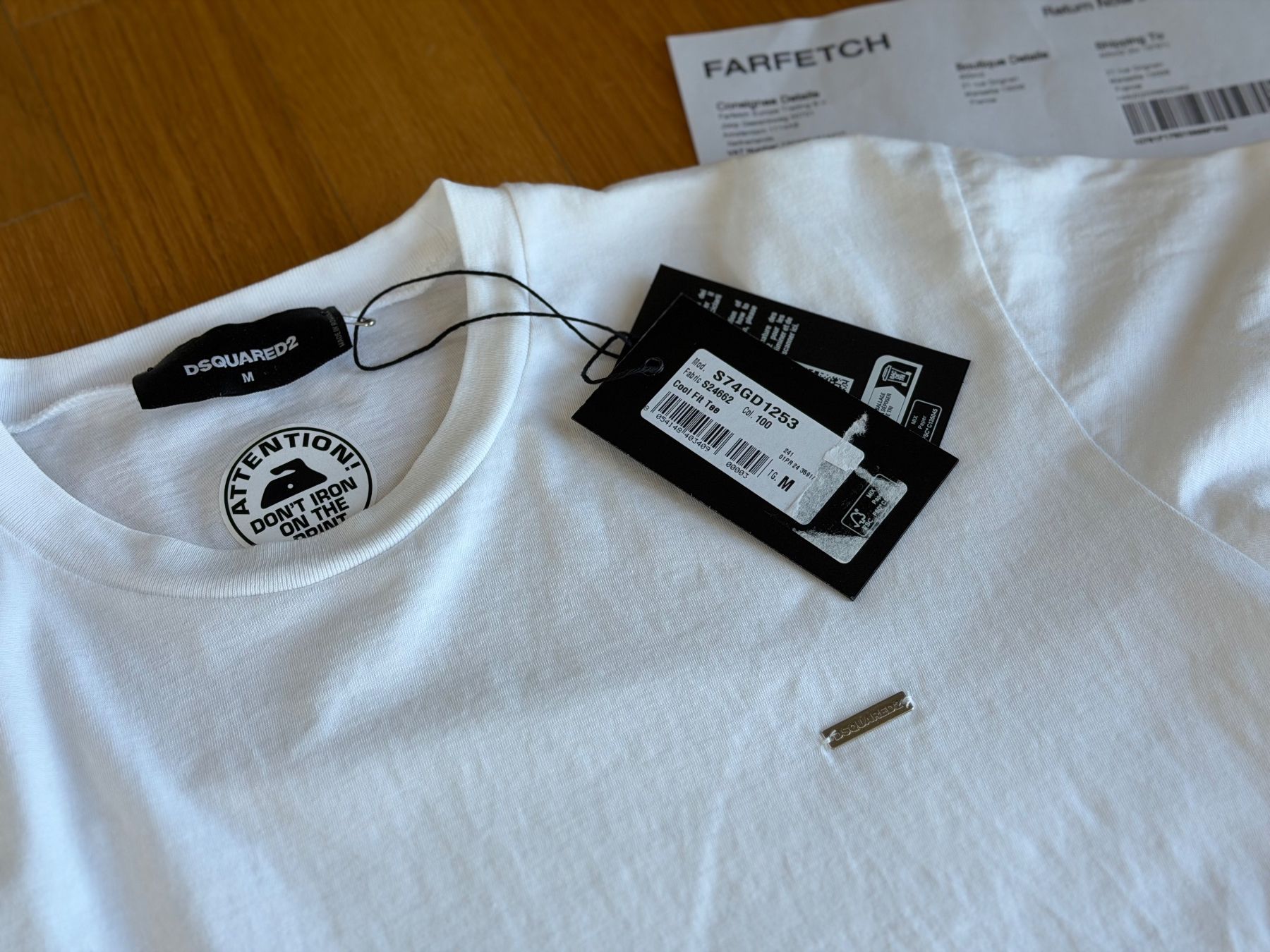 Dsquared2 T-shirt: Neues 100% originales Dsquared2 Basic T-Shirt Grösse M – Nuovo e nell'imballaggio originale da Basel venduto da trend_shop_schweiz 1