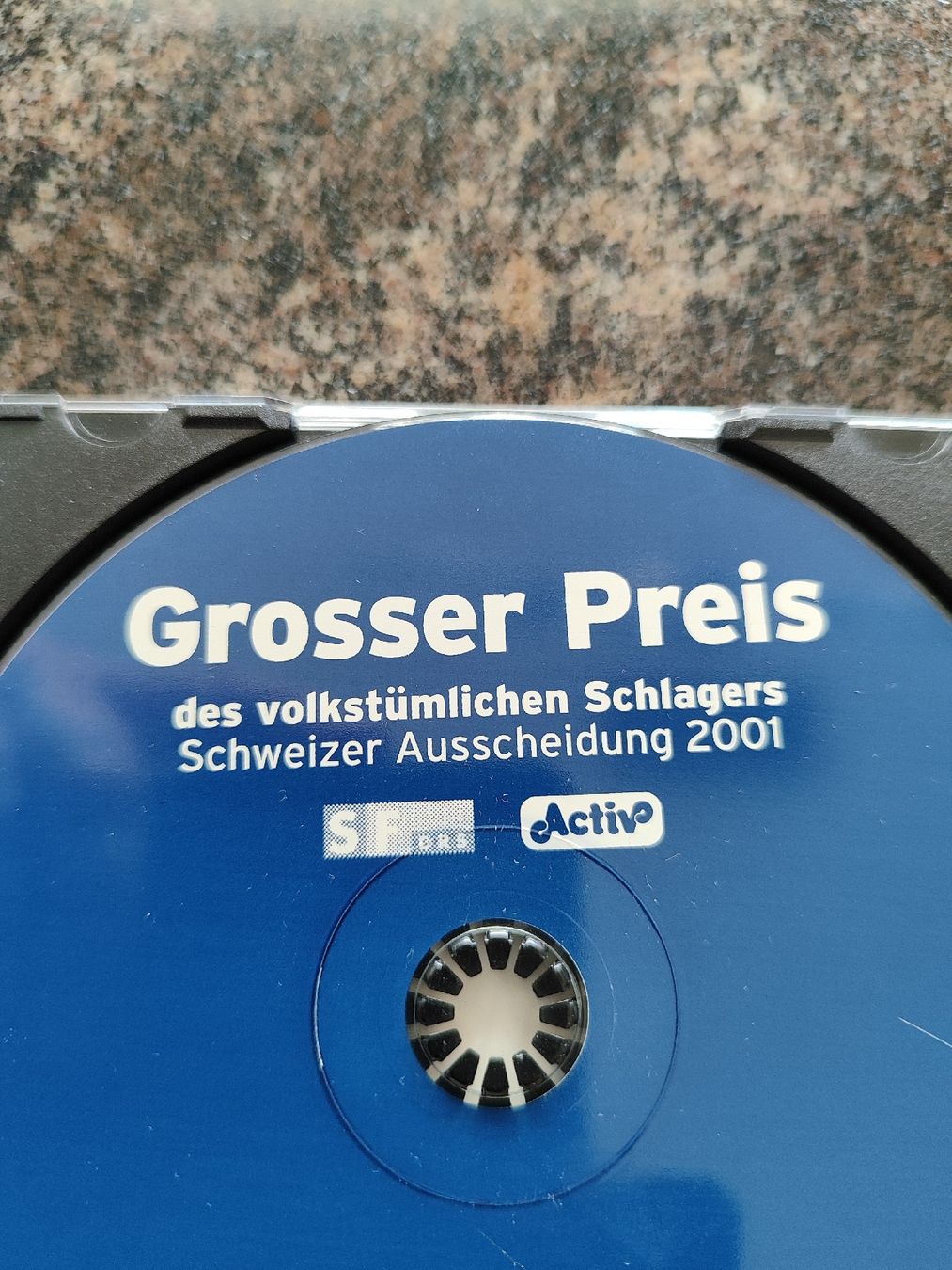 CD: CD, Grosser Preis des volkstümlichen Schlagers – Usato da Madiswil venduto da marmotte63 4