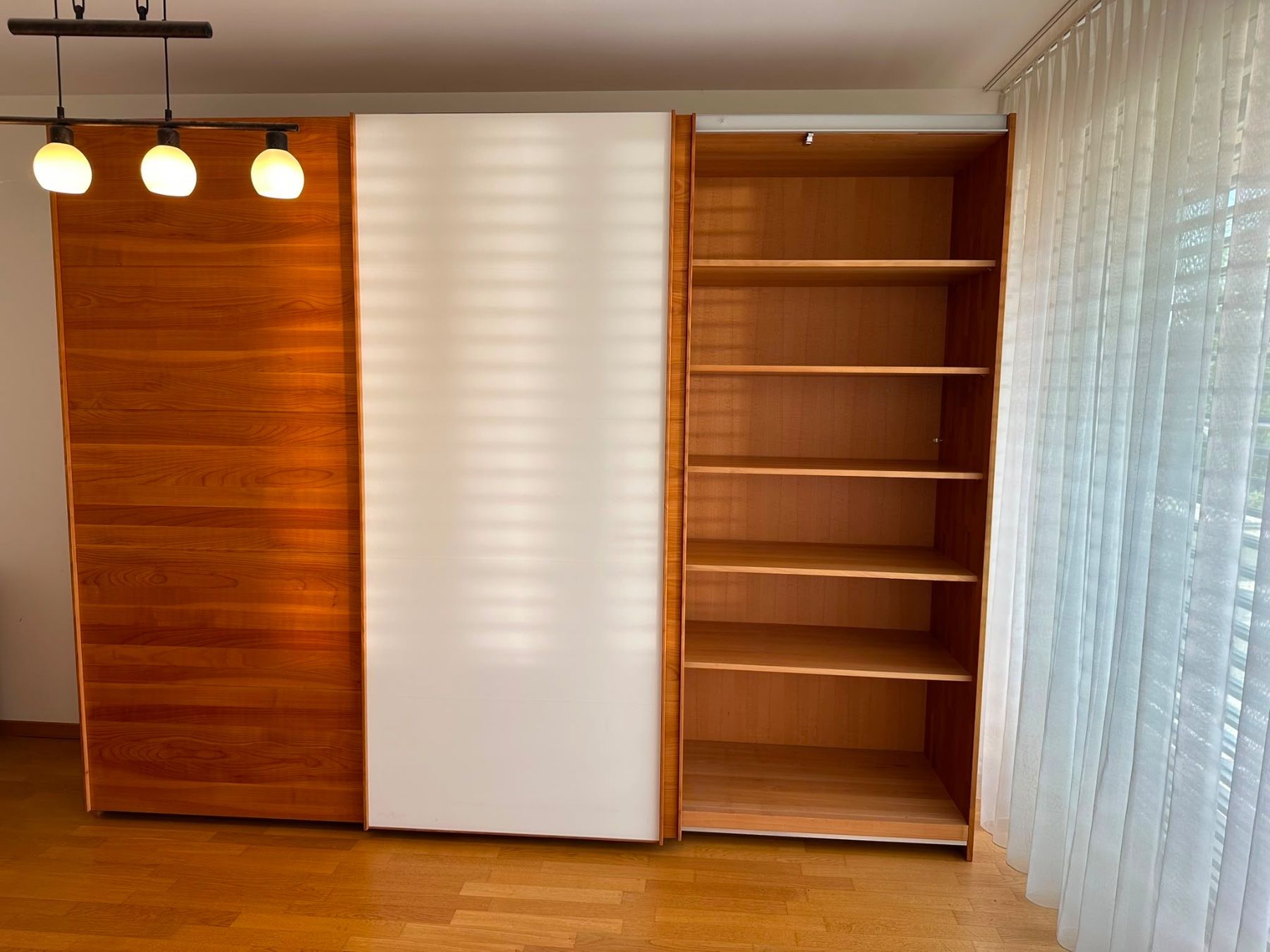 Armadi: Kleiderschrank – Usato da Birmensdorf ZH venduto da Dominik_callura 1
