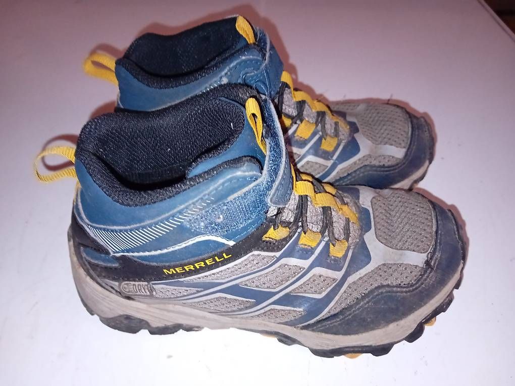 Merrell Chaussures garçon: Wanderschuhe Gr.31 – D'occasion à Auw par luszur