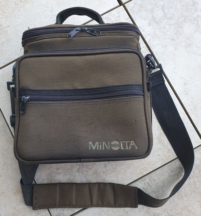 Minolta Fotocamera: KONVOLUT VON MINOLTA DYNAX 7000i, ZUBEHÖR – Usato da Remigen venduto da widmer.k.01 6