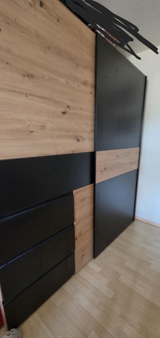 Mömax Armadi: Schwebetüren Kleiderschrank – Usato da Luzern venduto da 20chey01
