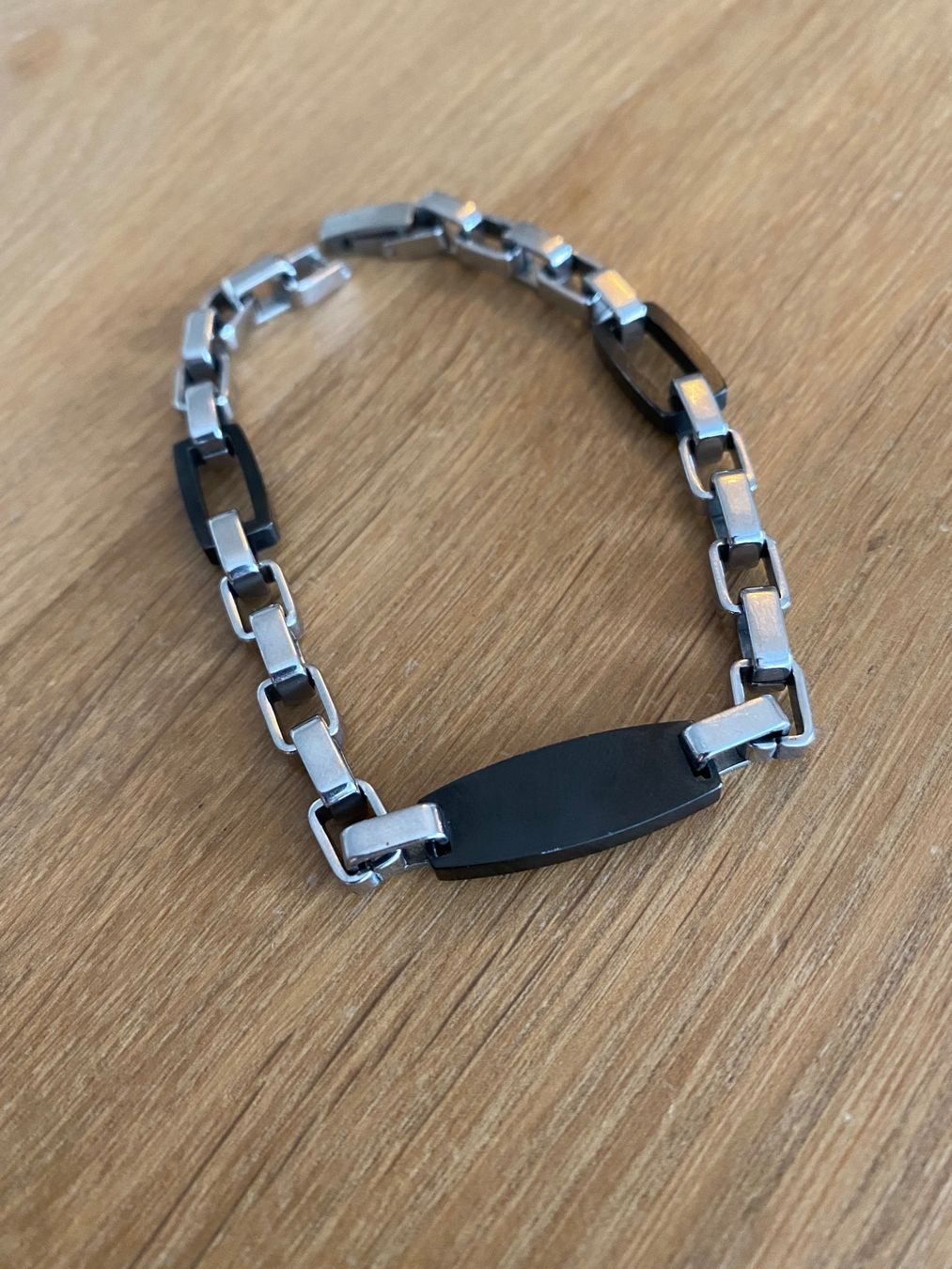 Bracciali & Braccialetti: CARGO Herrenarmband – Usato da Dottikon venduto da vincenzochiriaco