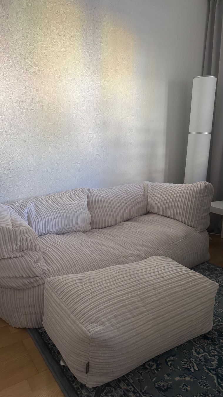 Divani: 2-Sitzer Albert Sitzsacksofa inkl. Sitzhocker – Usato da Bern venduto da truejule
