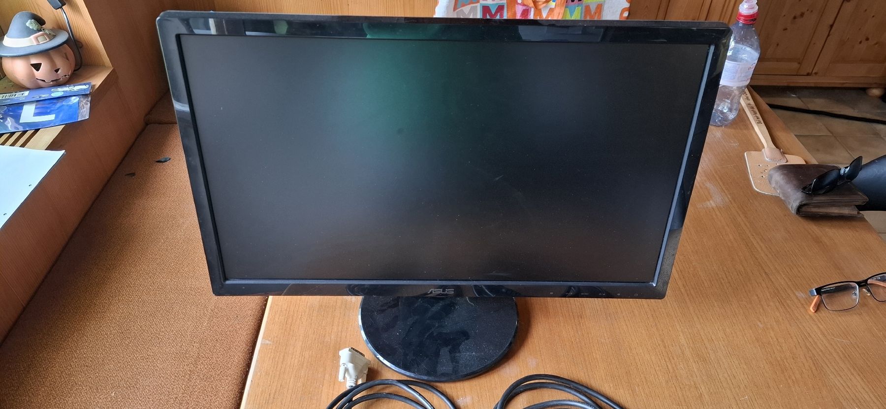 Monitor: PC Bildschirm Asus  – Usato da Kirchlindach venduto da Zbinden_Velo_Moto
