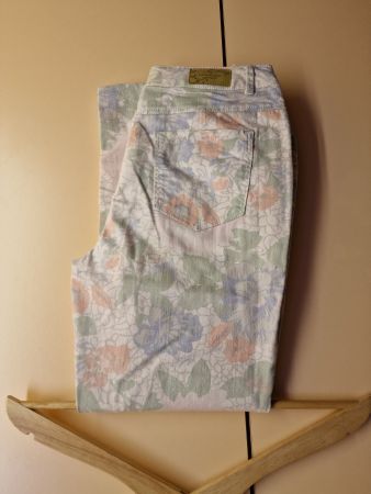 Jeans Vintage Charles Vögele - mit Blumenmuster