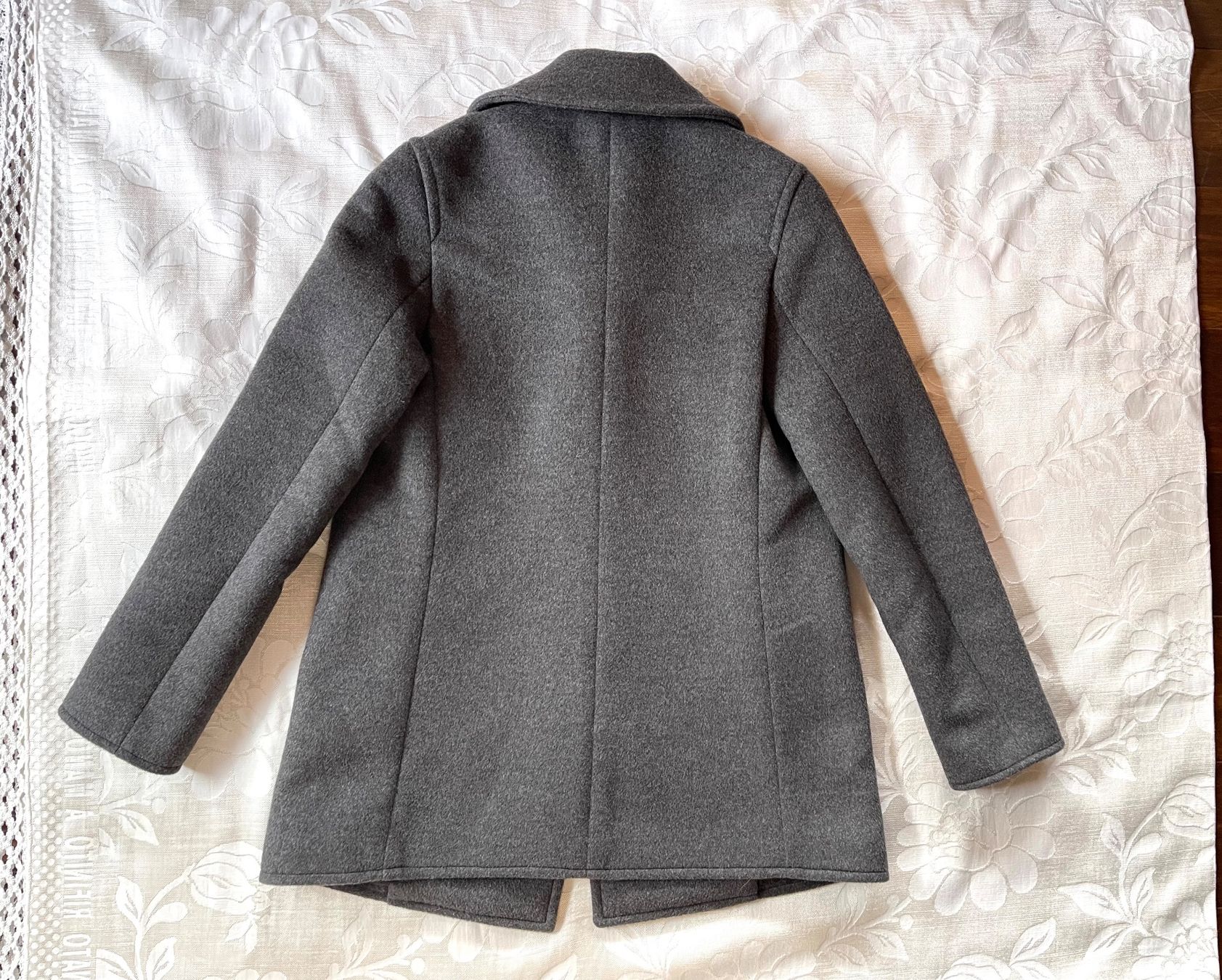 Saint Laurent Mäntel: Saint Laurent coat S 3800$! – Gebraucht aus Barna von orbuyorcry 1