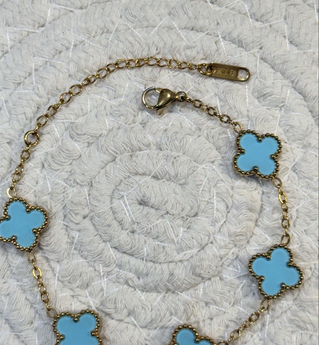 Armbänder & -reifen: Bracelet plaqué OR 18K – Neu und originalverpackt aus Châtel-St-Denis von Montclair_Swiss 1