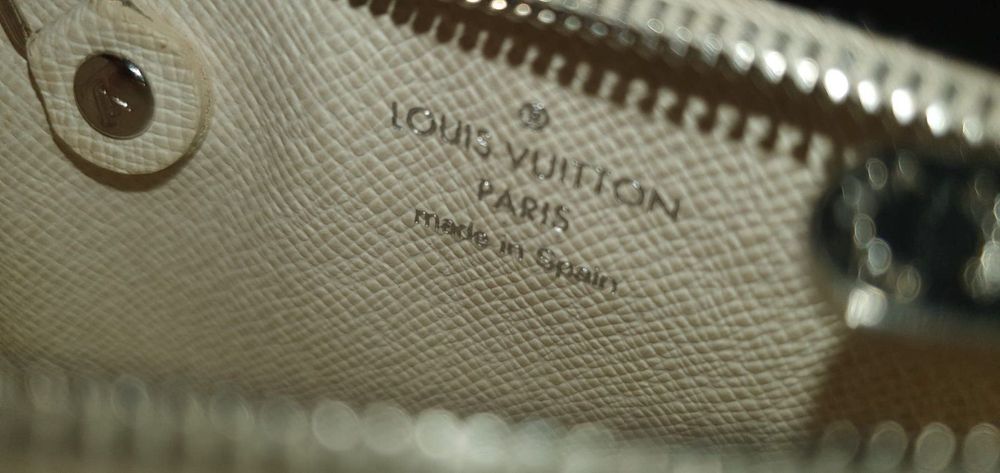 Louis Vuitton Portachiavi: Porte-clés/ pochette Louis Vuitton – Usato da St-Sulpice VD venduto da justine_hu 5