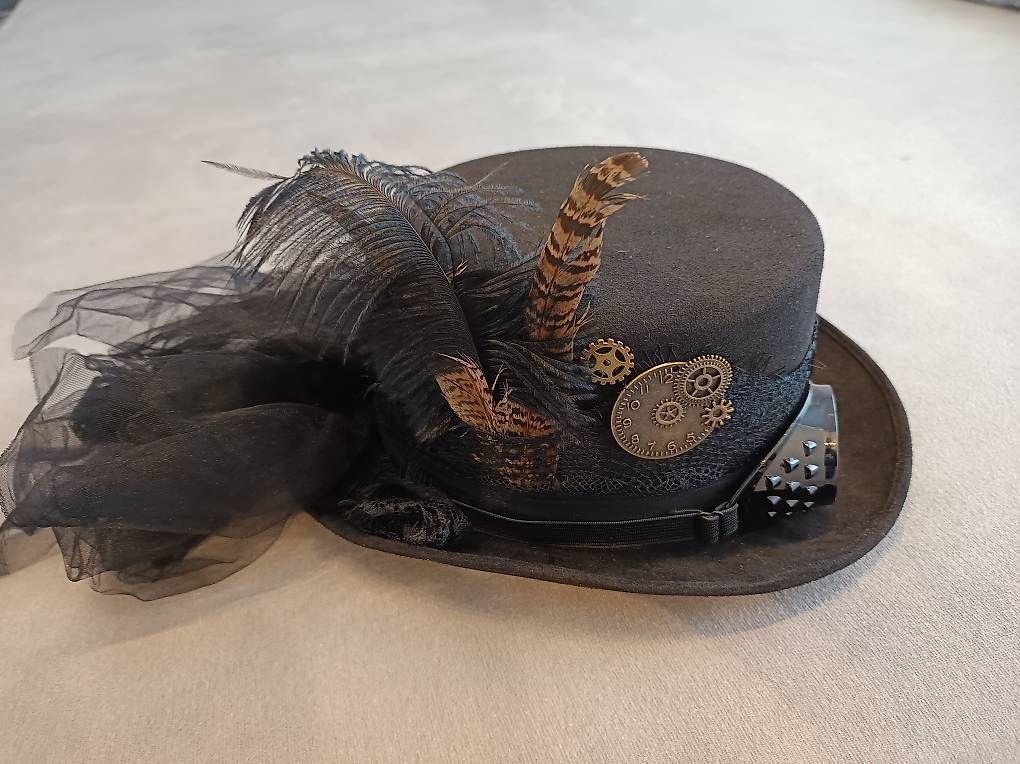 Costumi: Fastnachtskostüm mit Zylinder Gr. 38 – Usato da Kreuzlingen venduto da kli_gb99 2