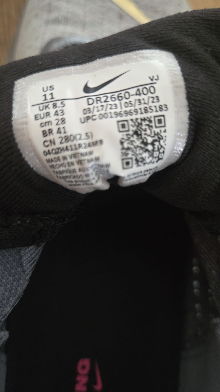 Nike Scarpe da uomo: Nike Invincible Run 3 Grösse 43 – Usato da Mönchaltorf venduto da mic_m72h 4