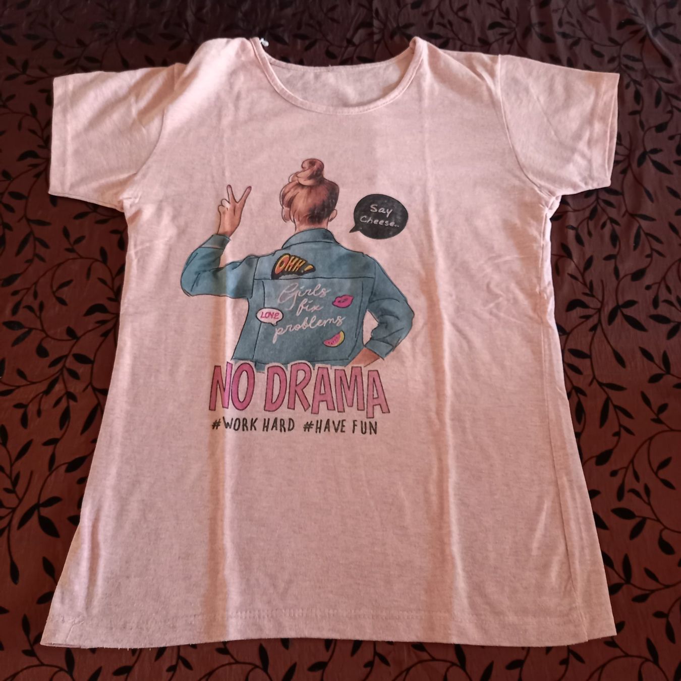 Blouses, T-shirts & Tops: T-Shirt Gr. 152 – D'occasion à Brüttisellen par kikaninchen79