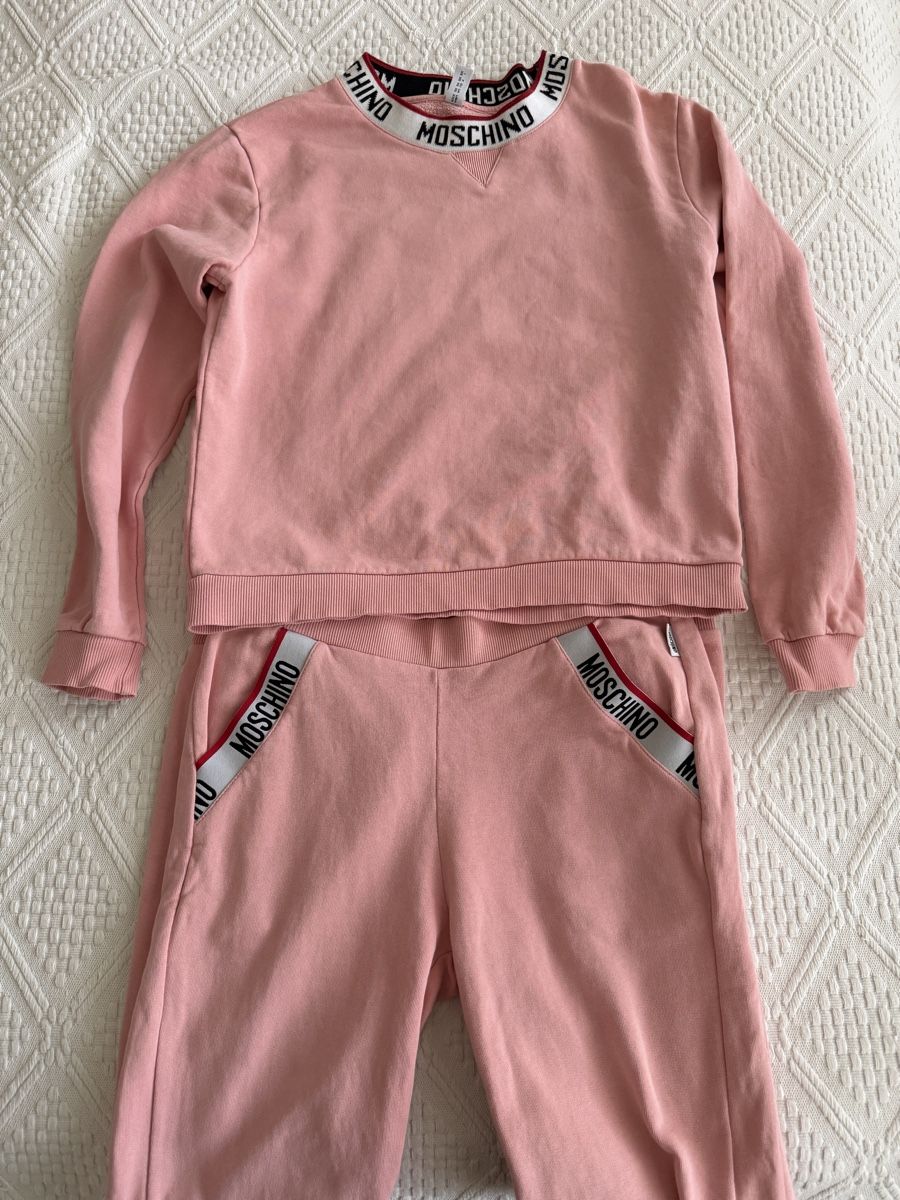 Moschino Lotti di vestiti: Moschino Joggingset – Nuovo (secondo la descrizione) da Erlinsbach SO venduto da VWV1