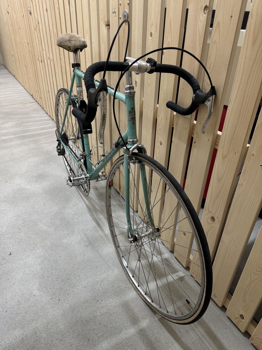 Bianchi Biciclette: Bianchi Rennvelo – Usato da Zürich venduto da hol_vv5m 1