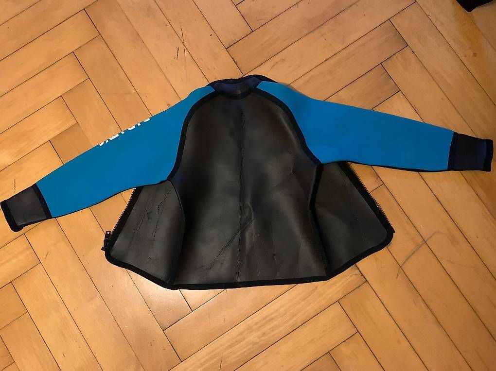 Giacche: Neopren Jacke Grösse 48 – Usato da Bern venduto da sodio 2