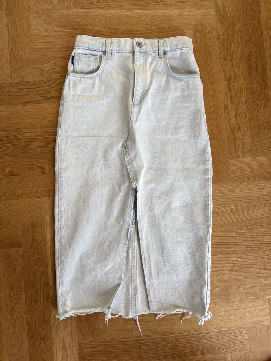 Hugo Boss Gonne: HUGO Jeansrock, Gr. S – Usato da Hägglingen venduto da rsa_sf5r