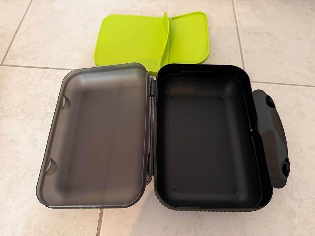 Contenitori & Simili: Tupperware Znünidose – Usato da Riedt b.Erlen venduto da yab_0911n 2