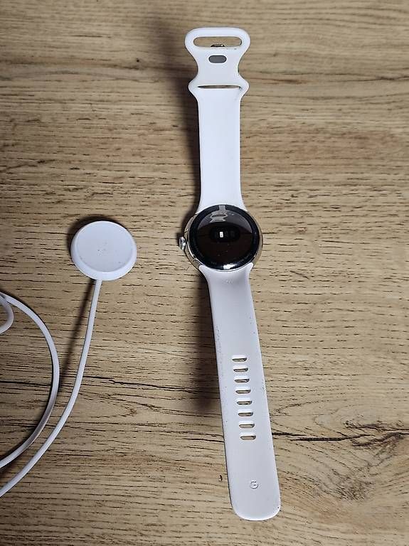 Google Smartwatch: Google Pixel Watch, neuwertig, mit Ladegerät, Top! – Usato da Dietikon venduto da Streetwolf 1