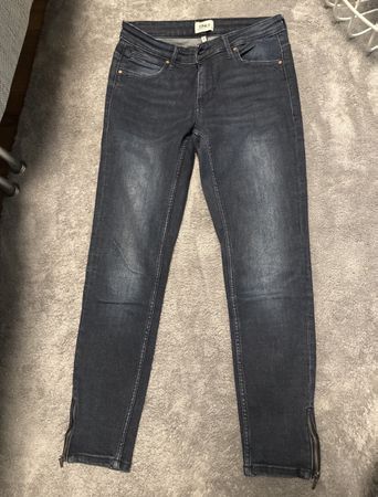 10xONLY Damenjeans W30/L32 – Wie neu – Kleiderpaket