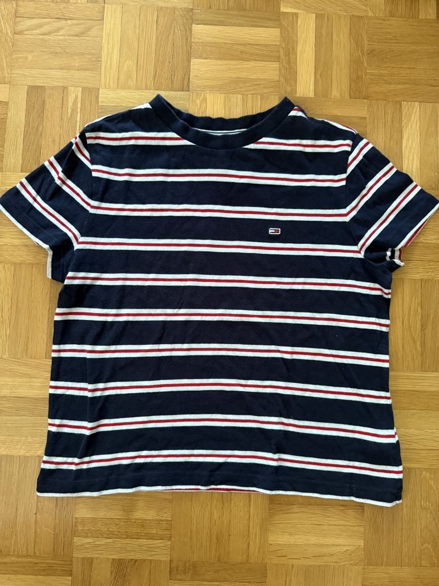 Tommy Hilfiger T-shirt: Tommy Jeans Tshirt – Usato da Binningen venduto da zoemaya