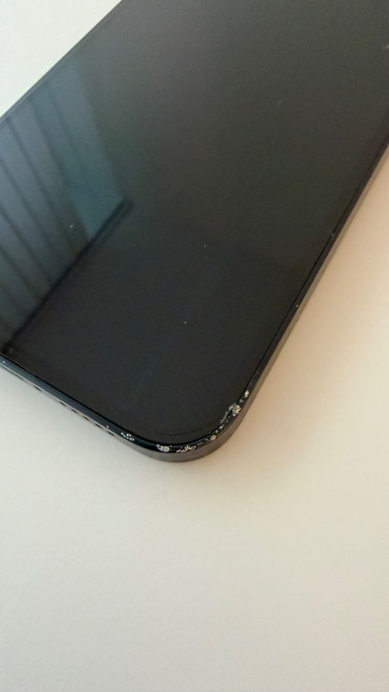 Apple Portables: iPhone 13 128 GB schwarz – D'occasion à Zürich par Spidder 9