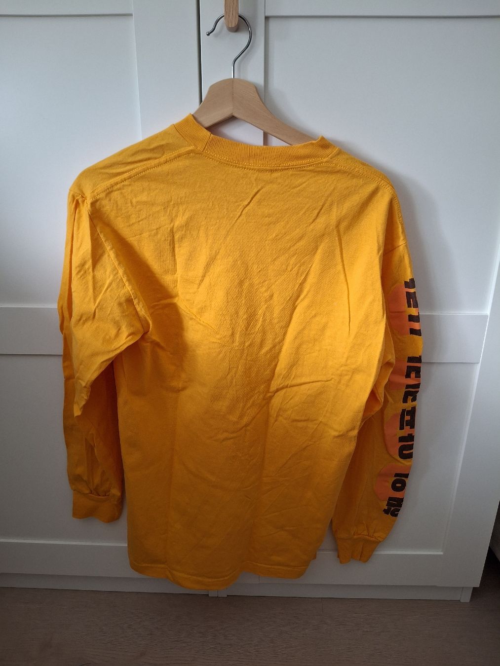 T-shirts: Langarmshirt – D'occasion à Kloten par Pc2217 1