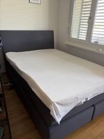 Elegantes Boxspringbett (160cm) mit Nachttisch