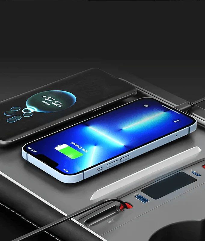 Docking station: USB Docking-Station Tesla Model 3/Y Facelift 2021/2024 – Nuovo e nell'imballaggio originale da Dietikon venduto da e-car-shop.schweiz 1