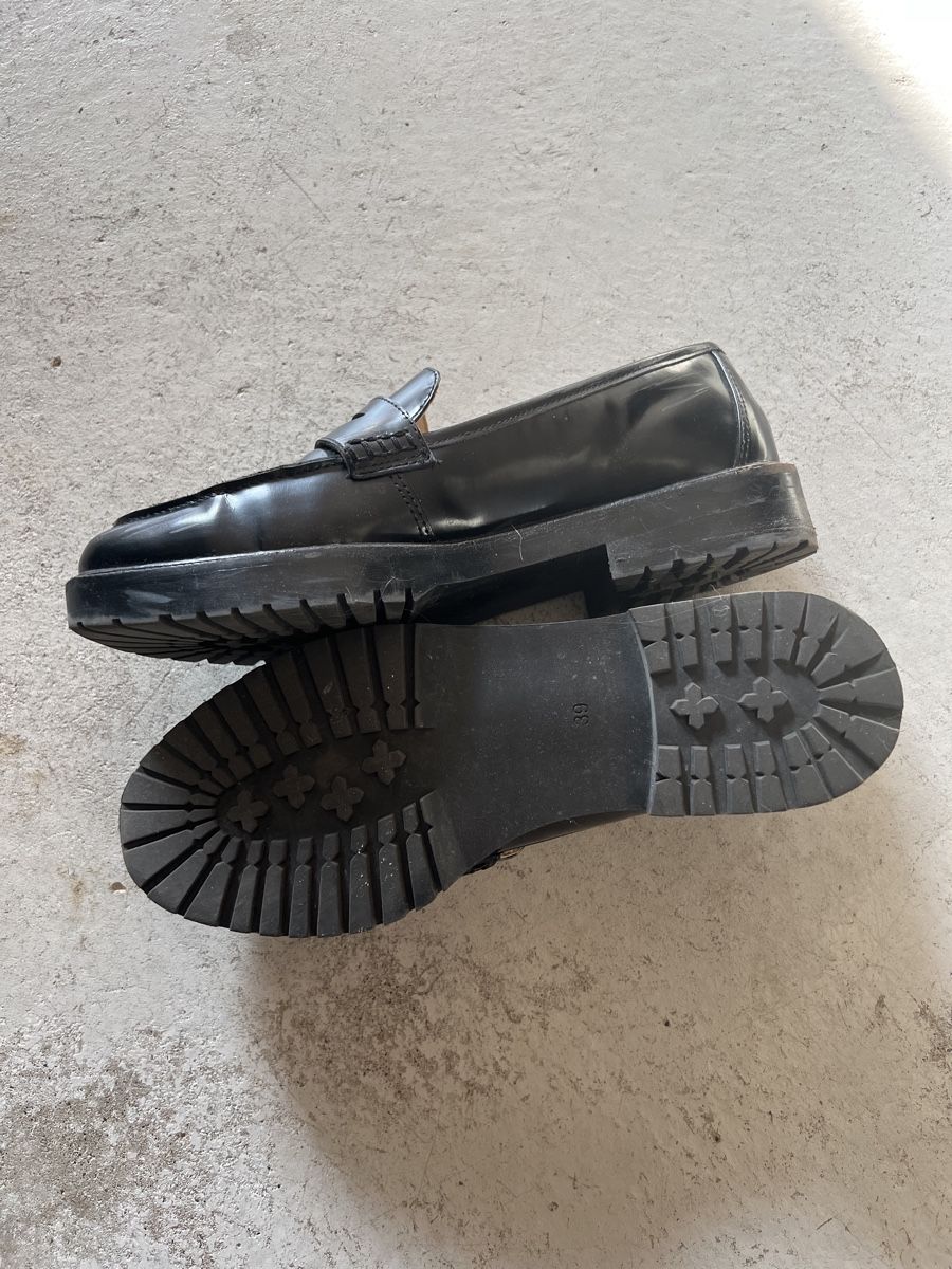 H&M Scarpe da uomo: Leather Loafers – Usato da Zürich venduto da Soudeh_Alice 2