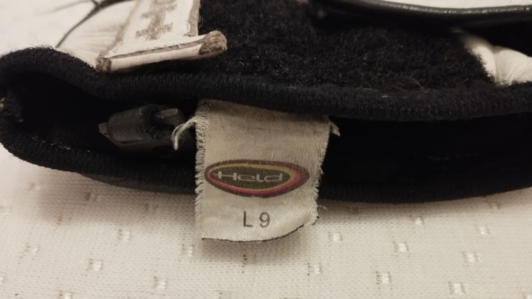 Held Guanti & manicotti: Held Motorradhandschuhe, Leder, Grösse L 9, stark gebraucht – Difettoso da Basel venduto da Schof 5