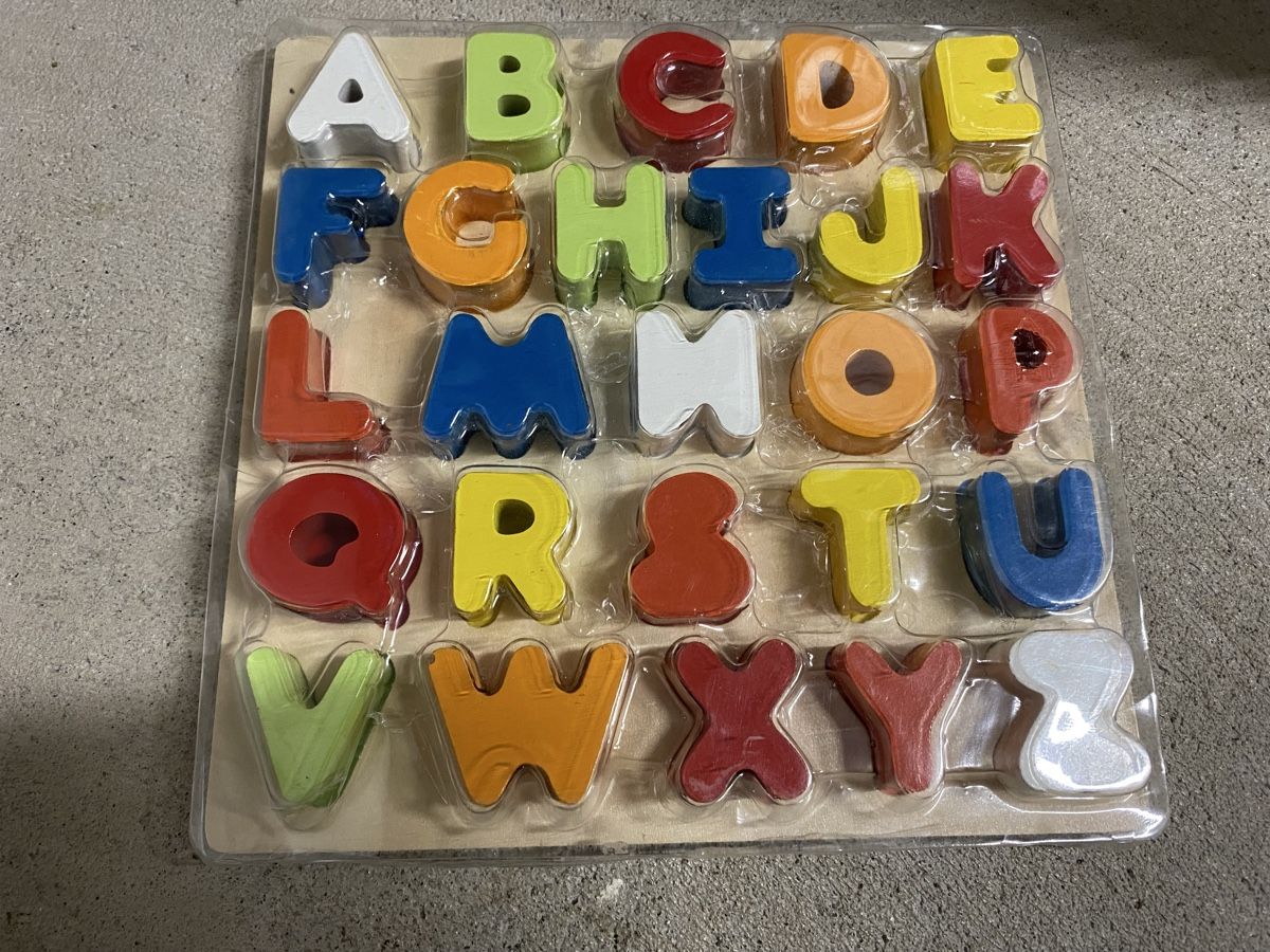 Puzzle: Buchstaben Puzzle mit Plastkschutz – Usato da Freienwil venduto da dia_9sqy