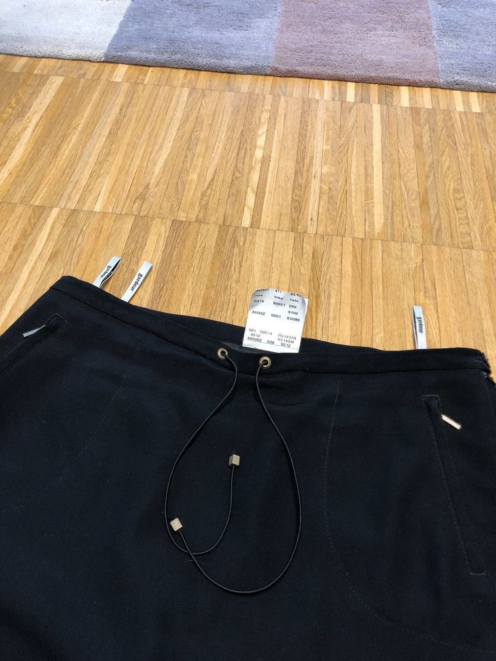 Gonne: Damen Kleid – Usato da Menzingen venduto da Dali2504 2