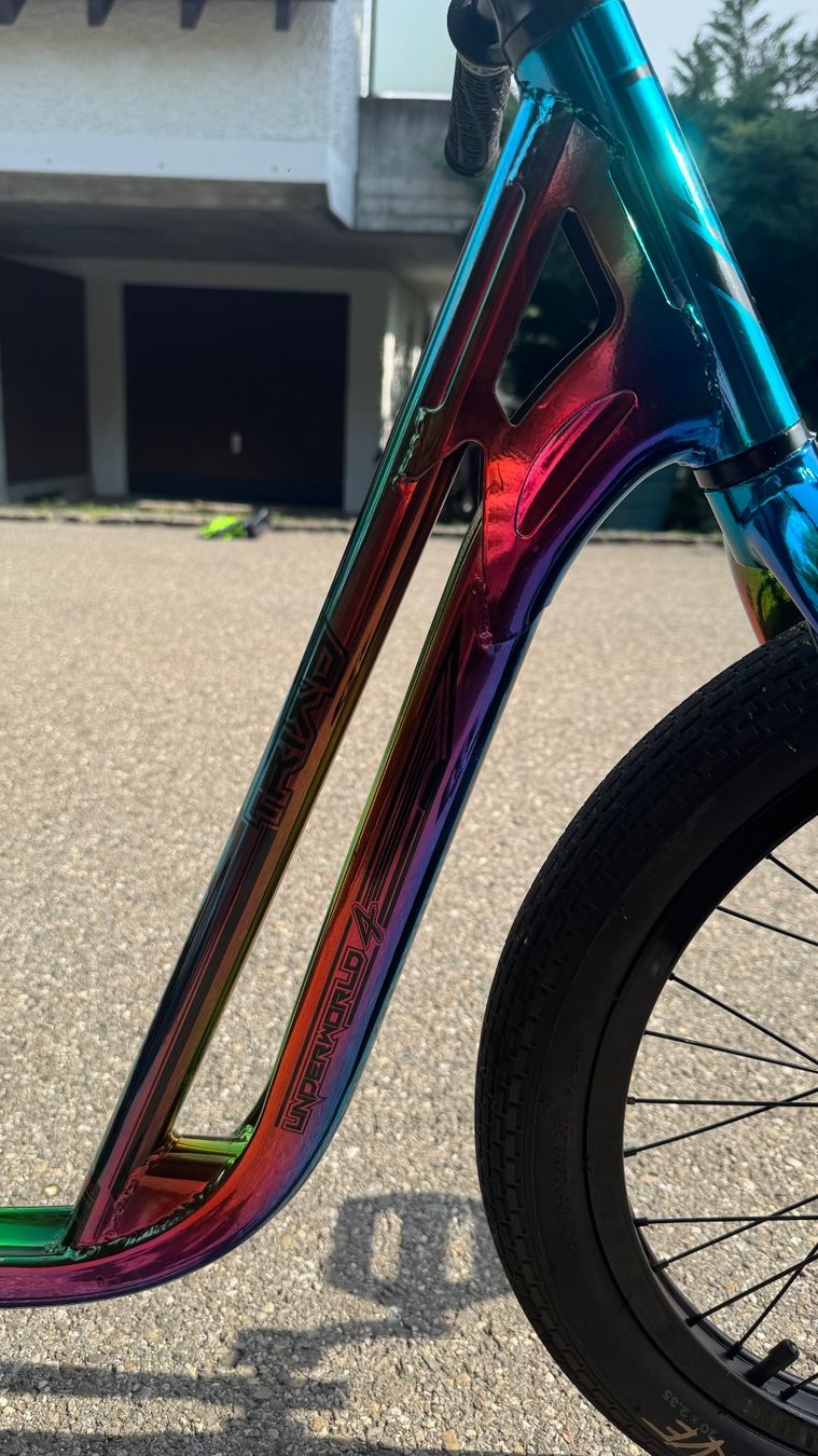 Vélos: Triad Underworld 4 Drift Trike – D'occasion à Wettingen par Kusmi 4